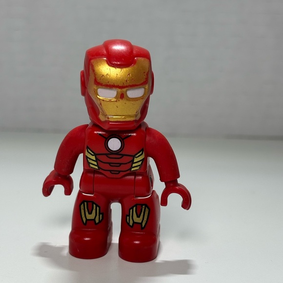 LEGO DUPLO IRON MAN Marvel Avengers Figure Superhero Super Hero in RED SUIT - Picture 1 of 6